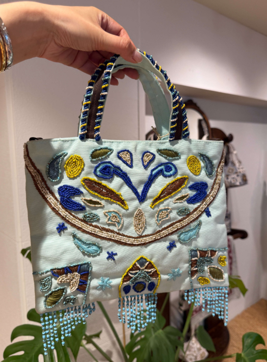 イマイエン　ビーズ貝殻　ハンドバッグ Imayin-B (Spain) - Turquoise Enameled Small Tote Bag - Brand-New